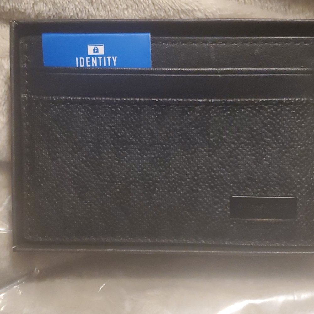 Michael kors Reid tech card case black gorgeous - Picture 2 of 7